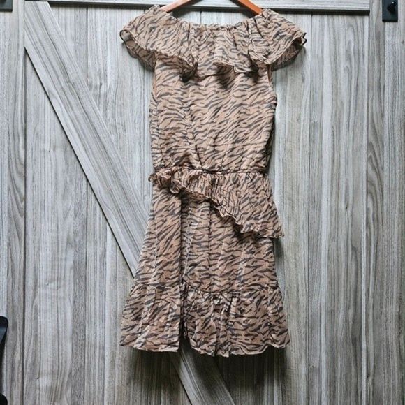 WALTER BAKER Shelly Wrap-Effect Ruffled Tiger-print Crepon Mini Dress - Picture 8 of 14